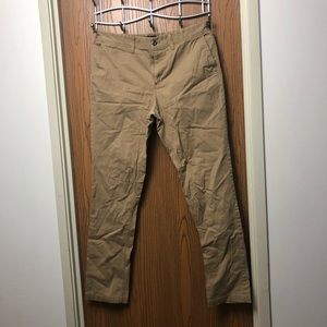 Express khaki pants. Never worn. Excellent condi.
